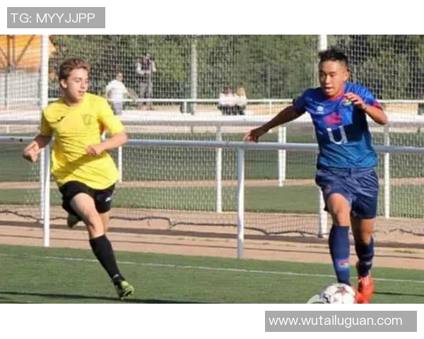 穆西亚拉的崛起之路：从青训天才到足球世界的新星