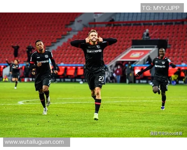 莱红牛与勒沃库森2018年精彩对决回顾与分析