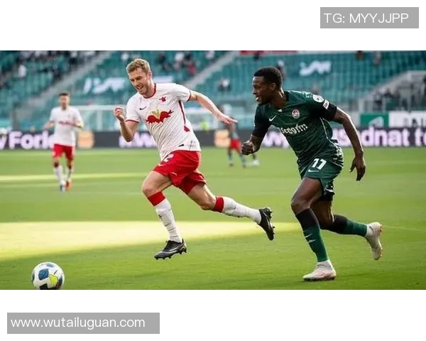 门兴格拉德巴赫与费雷堡的激烈对决展现德甲精彩足球魅力