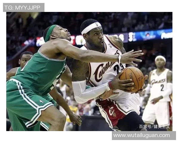 赫伯特琼斯的篮球之路与职业生涯的辉煌成就解析