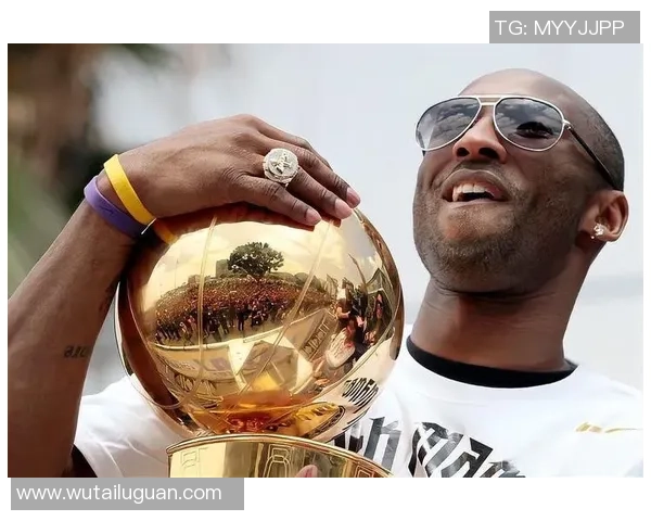 阿森纳迎战维也纳快速强强对决引发球迷热议与期待