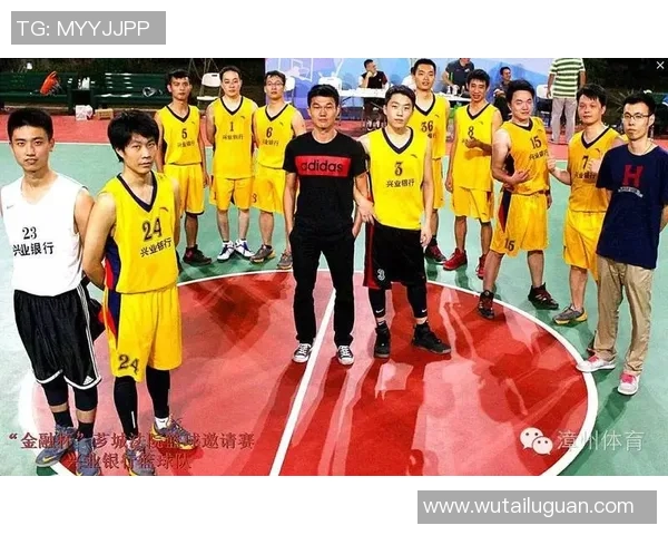 亚冠激战伊蒂哈德与赖杨强强对决谁能笑到最后