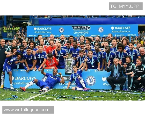 亚特兰大与哥伦布的激烈对决揭示了球队实力的较量与战术的博弈