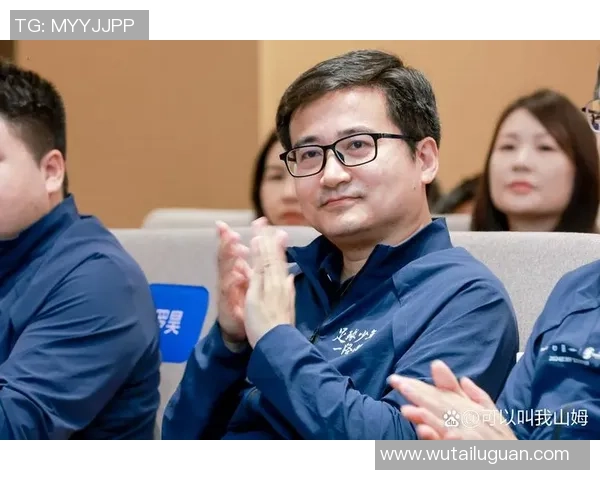 代怀博的崛起之路:从默默无闻到行业领军者的奋斗历程与未来展望 代怀博的崛起之路:从默默无闻到行业领军者的奋斗历程与未来展望