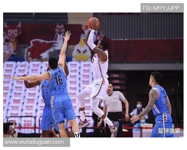 任骏飞领衔新一季篮球盛宴展现个人风采与团队协作的完美结合