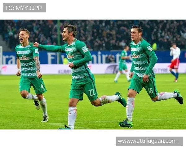 佐加顿斯与伊利的激烈对决揭示了两队的实力与战术博弈