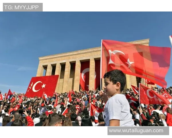 俄罗斯与土耳其足球对决精彩纷呈谁能在赛场上笑到最后 俄罗斯与土耳其足球对决精彩纷呈谁能在赛场上笑到最后