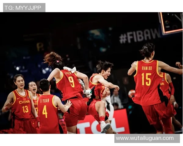 加拿大女篮与德国女篮激战正酣谁能在国际赛场上笑到最后