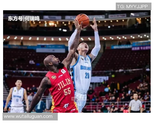 山西与北京激战正酣12cba赛季精彩对决引发球迷热议 山西与北京激战正酣12cba赛季精彩对决引发球迷热议