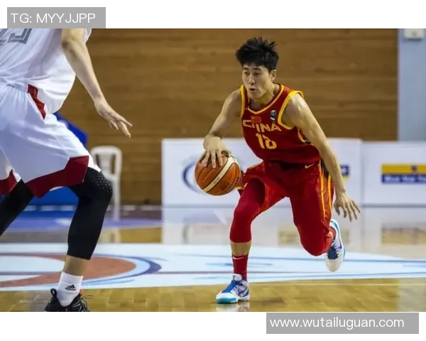 重庆篮球队转型之路的真实记录与成长历程探秘