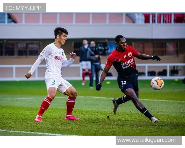 深圳足球队边路渗透战术解析与实践探讨